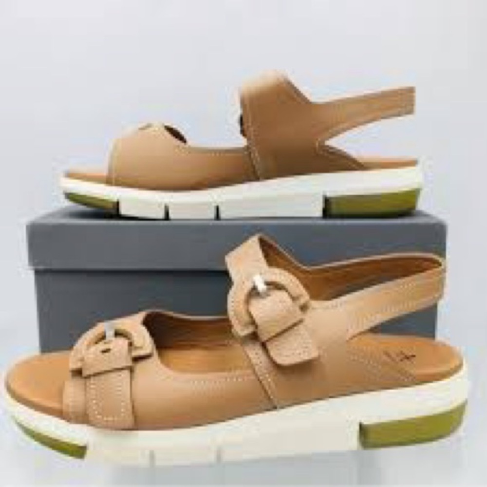 Aquatalia Women's Sydni Khaki Leather Dual Buckle Sporty Sandals Size 9.5